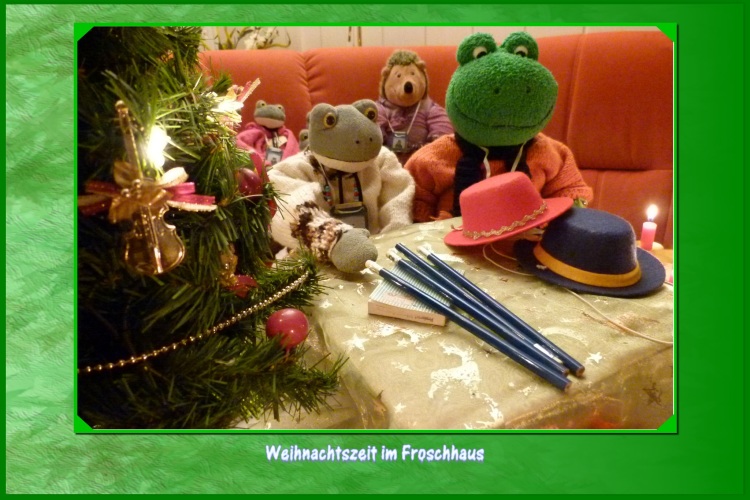 "Kurti und Mondi, ihr seit die Ersten. F&uuml;r Kurti habe ich neue Bleistifte und einen Kalender f&uuml;r das neue Jahr .Du kannst dann wieder mit deinen Freunden neue Reisen planen. Mondi hat sich H&uuml;te gew&uuml;nscht . Ich habe lange gesucht und diese beiden H&uuml;te ausgesucht, bestimmt werden sie dir gefallen."